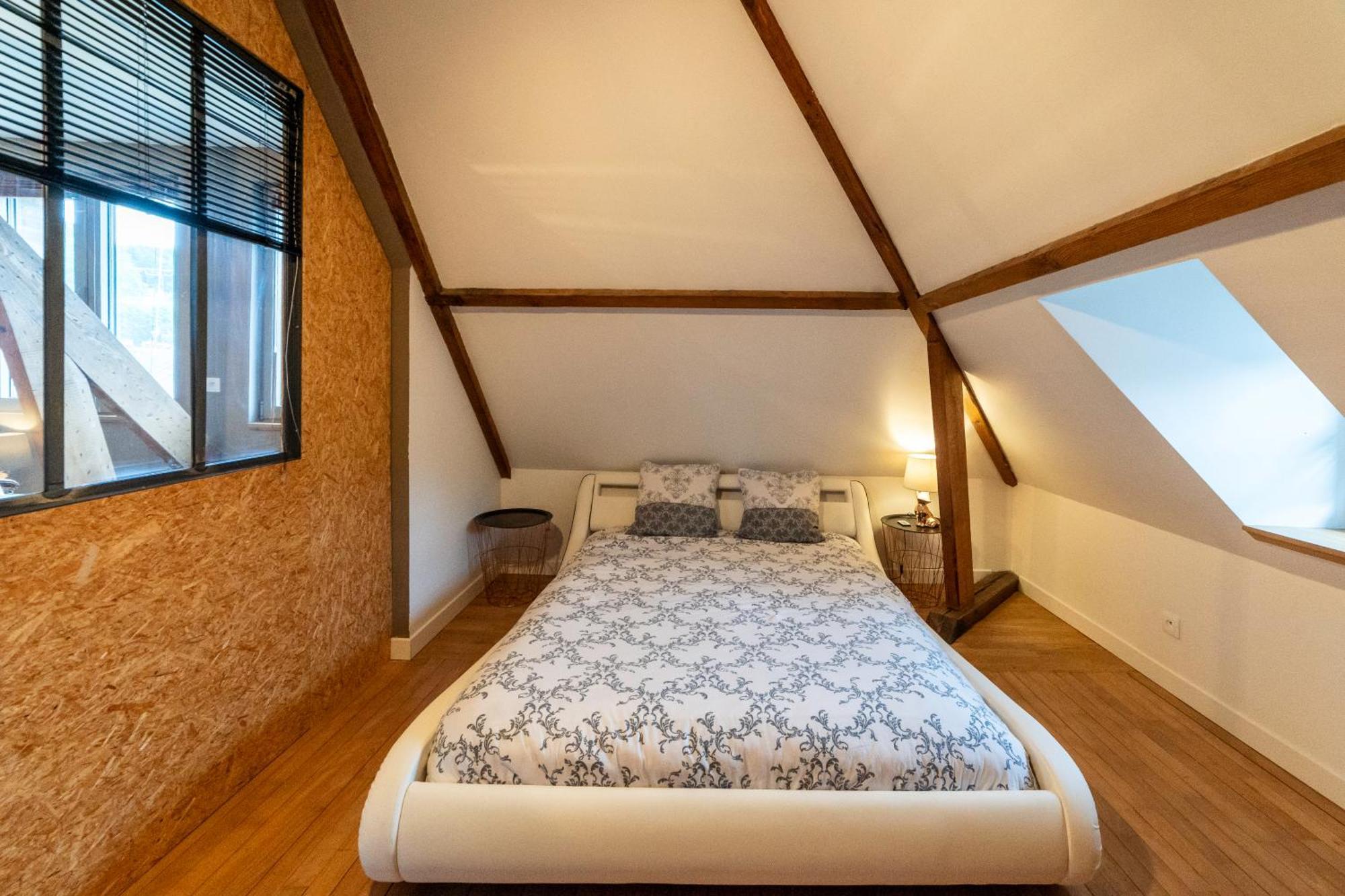 Les Etoiles Bed & Breakfast Tonnerre Oda fotoğraf